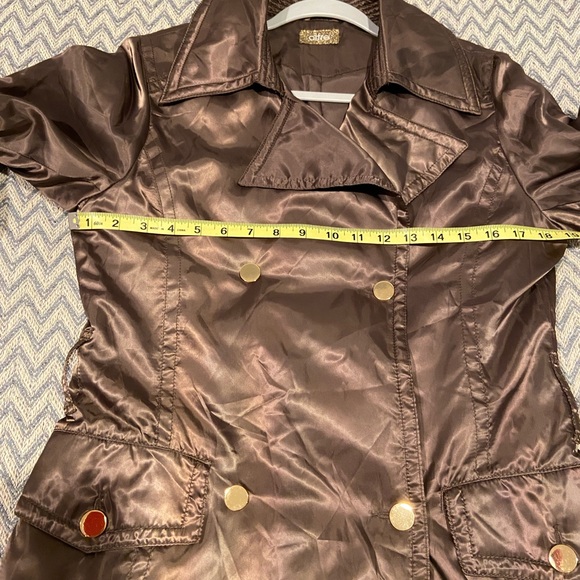 Oltre Brown Satin Shimmer Trench Coat - Size 6 - Picture 8 of 10